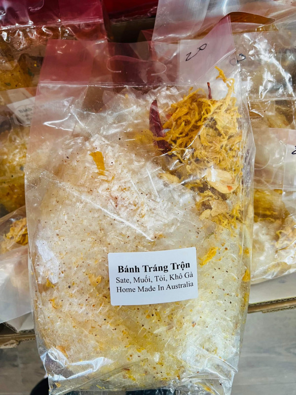 Gà ủ muối Madema hoàng