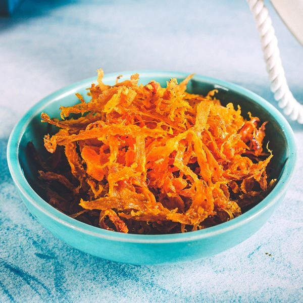 mực xé tôm Yum